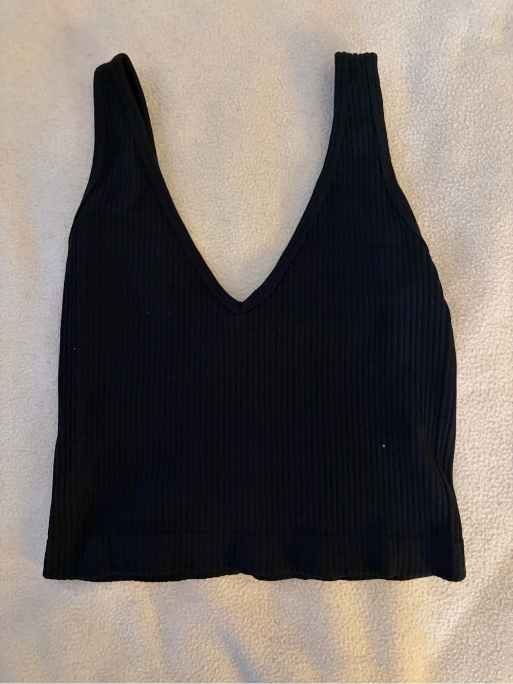 Aura Black Ribbed V-Neck Tank
